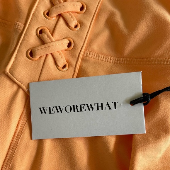 NEW Revolve WeWoreWhat Lace Up Biker Short Orange XS - Picture 4 of 7